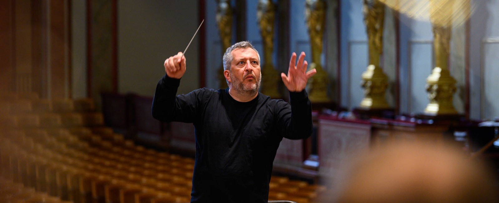 Thomas Adès, XV Premio Fronteras del Conocimiento en Música y Ópera. Copyright Benedikt Dinkhauser.