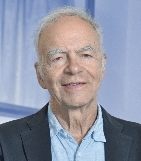 Premio Fronteras del Conocimiento a Steven Pinker y Peter Singer por sus innovadoras contribuciones académicas en el ámbito de la racionalidad y el progreso moral que han logrado un alto impacto en el espacio público