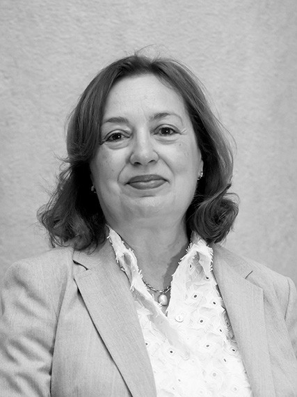 Isabel Burdiel es catedrática de Historia Contemporánea en la Universitat de València
